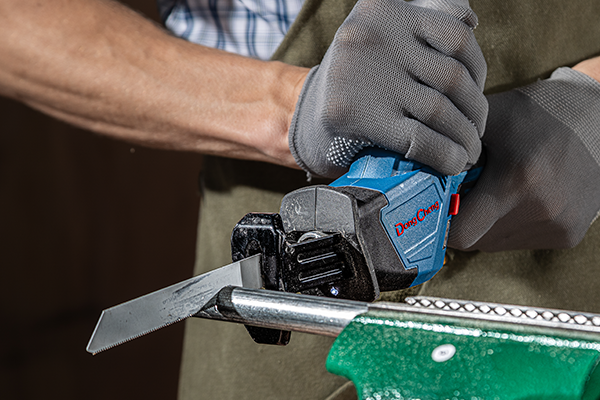 Things You Should Know About Cordless Reciprocating Saw