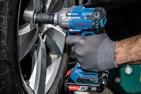 Cordless Impact Wrench – How Does It Work?