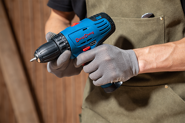 Cordless Drill Drivers: What Are The Benefits And How Can You Use Them Better?